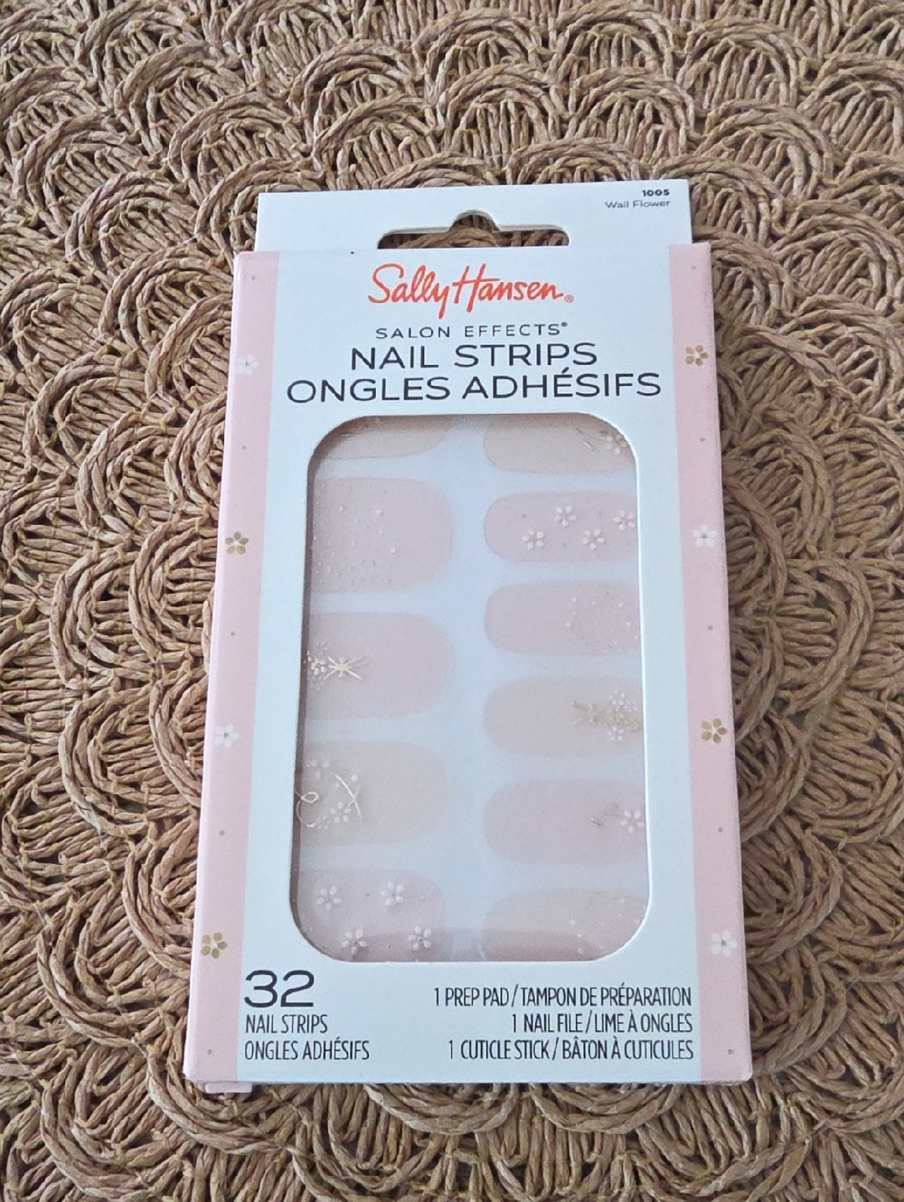 Sally Hansen Salon Effects Nail Strips Wild Flower 1005